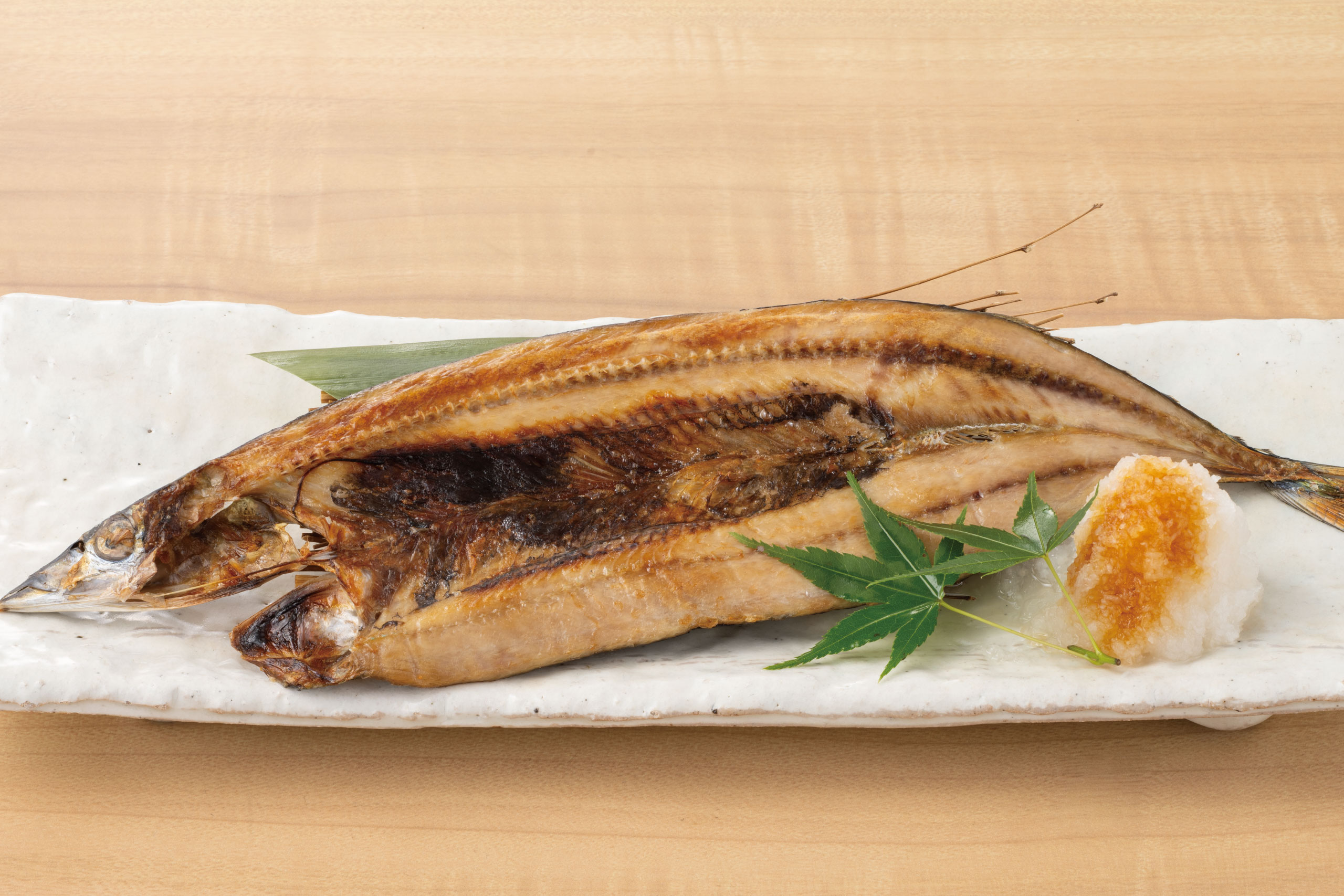 日本海庄や旬メニュー　2025年9月　海鮮　焼物　秋刀魚灰干し焼き　日本海庄や　㈱かんなん丸
