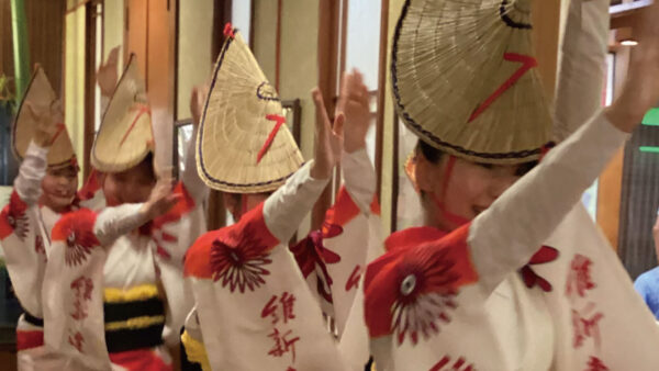 【庄や南越谷店】維新連様による店内阿波踊り披露