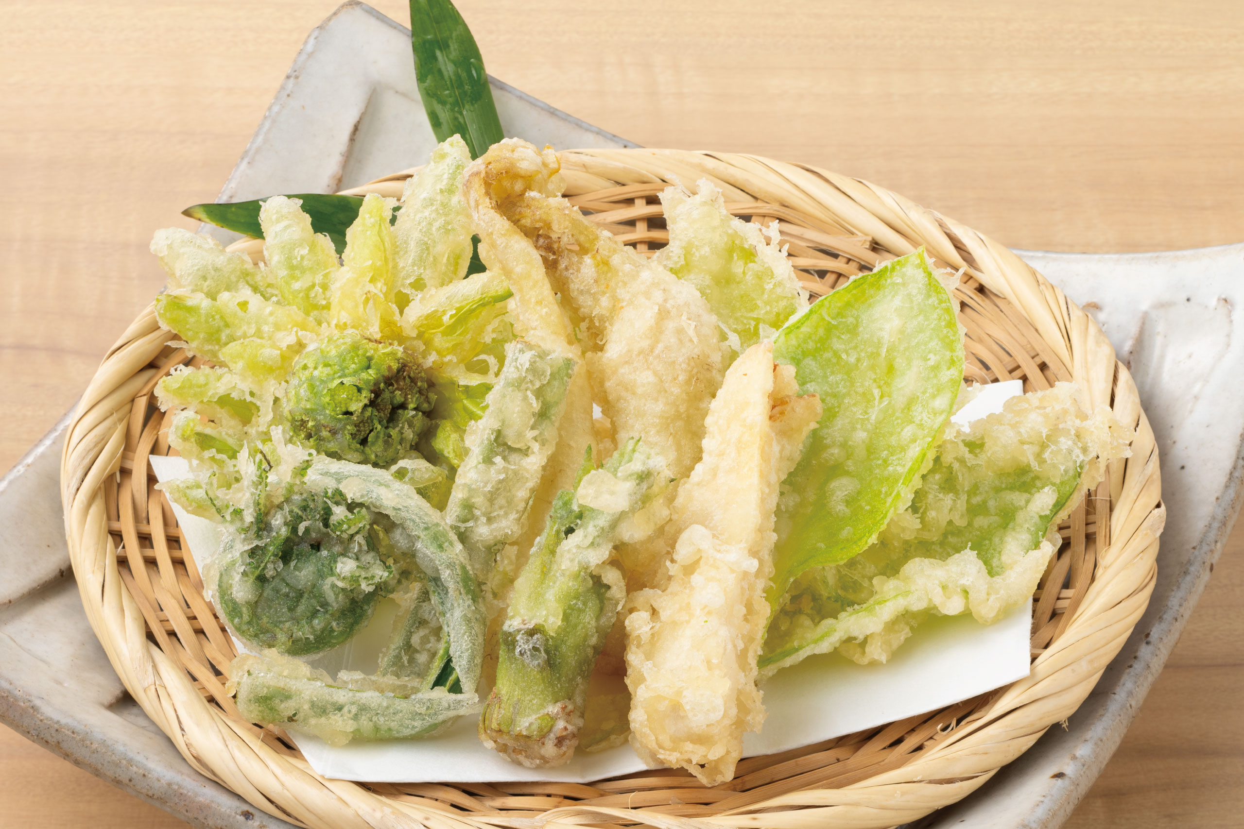 日本海庄や旬メニュー　2026年2月　野菜　天婦羅　山菜の天布羅　日本海庄や　㈱かんなん丸