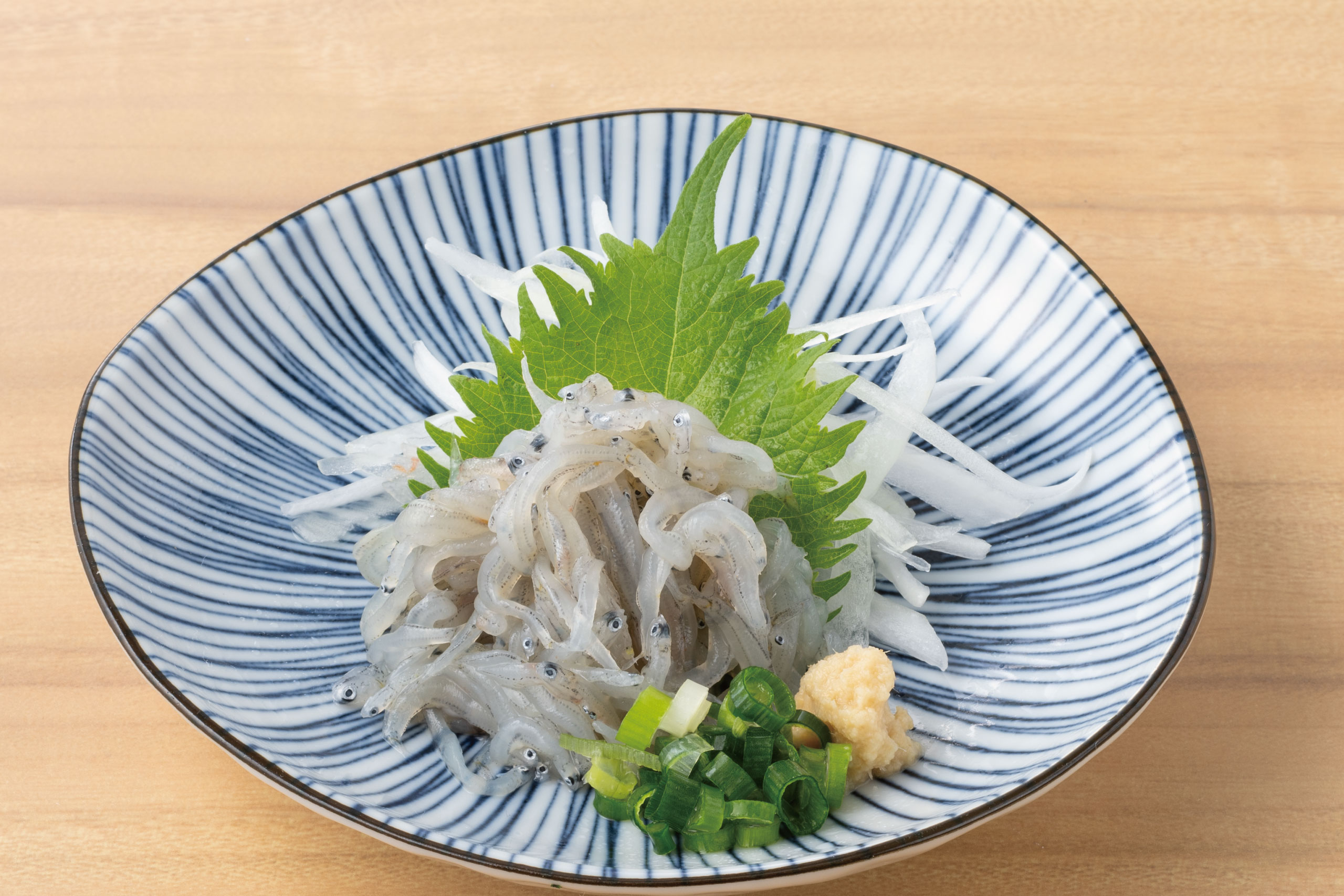 庄や旬メニュー　2026年3月　海鮮　刺身　生しらす刺身　庄や　㈱かんなん丸