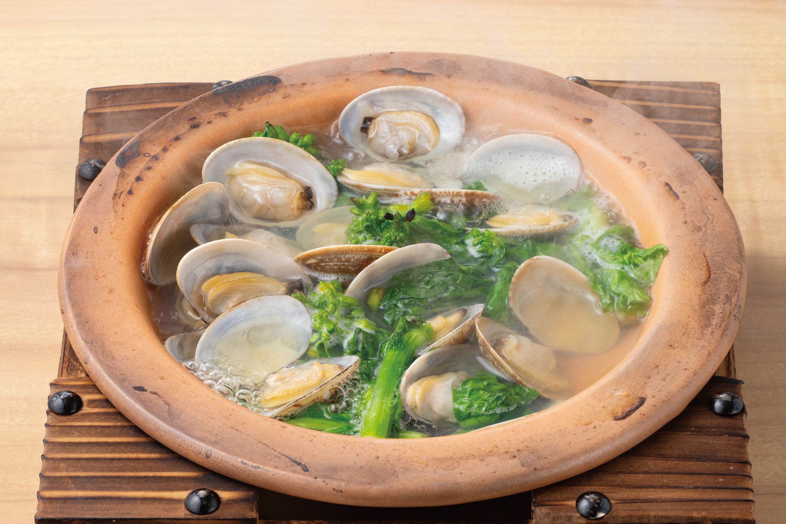 庄や旬メニュー　2026年4月　海鮮　野菜　あさりと菜の花の小鍋　庄や　㈱かんなん丸