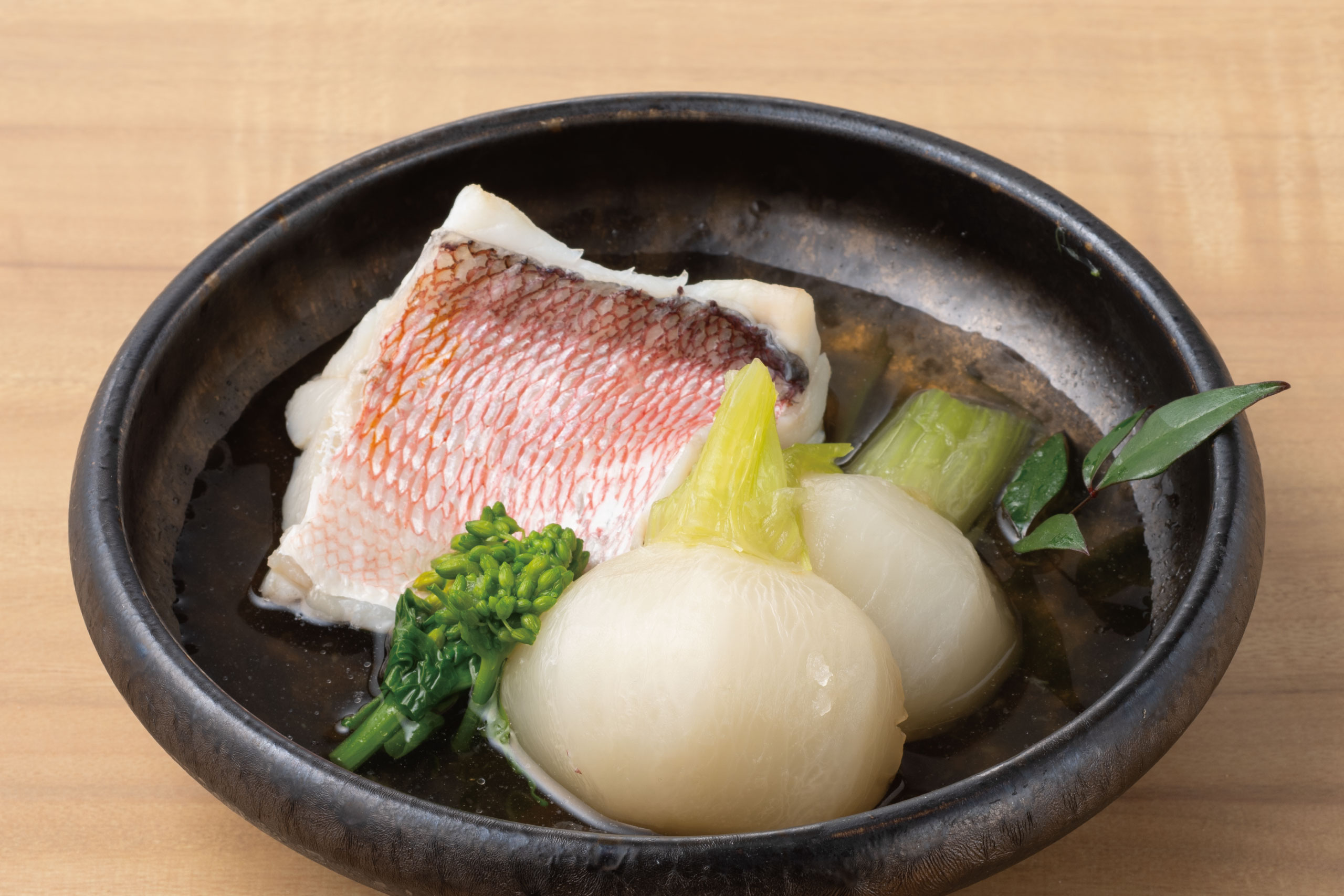 日本海庄や旬メニュー　2026年4月　海鮮　野菜　甘鯛と小蕪　旨出汁煮　日本海庄や　㈱かんなん丸