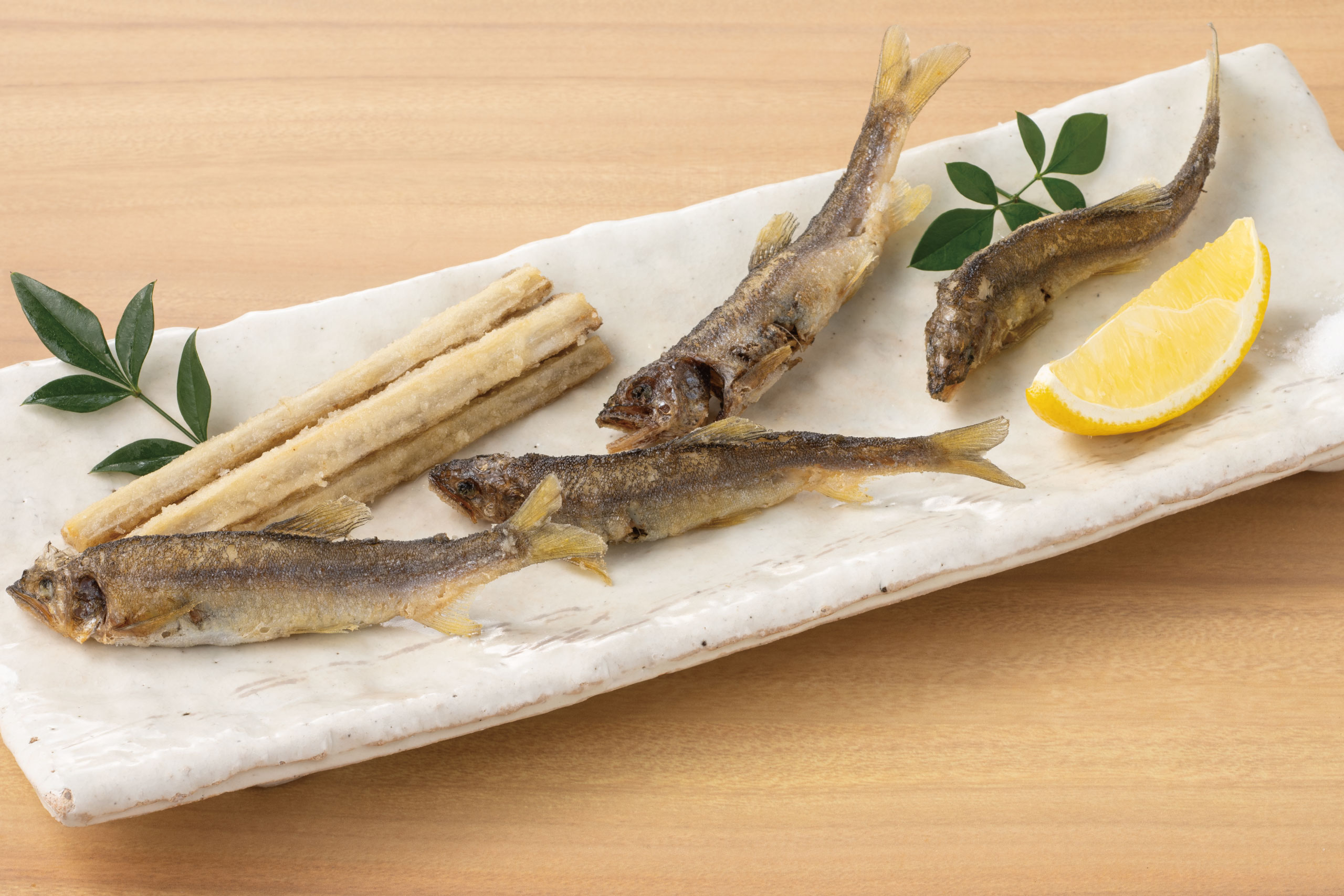 日本海庄や旬メニュー　2026年5月　海鮮　野菜　揚物　若鮎と新ごぼう唐揚げ　日本海庄や　㈱かんなん丸