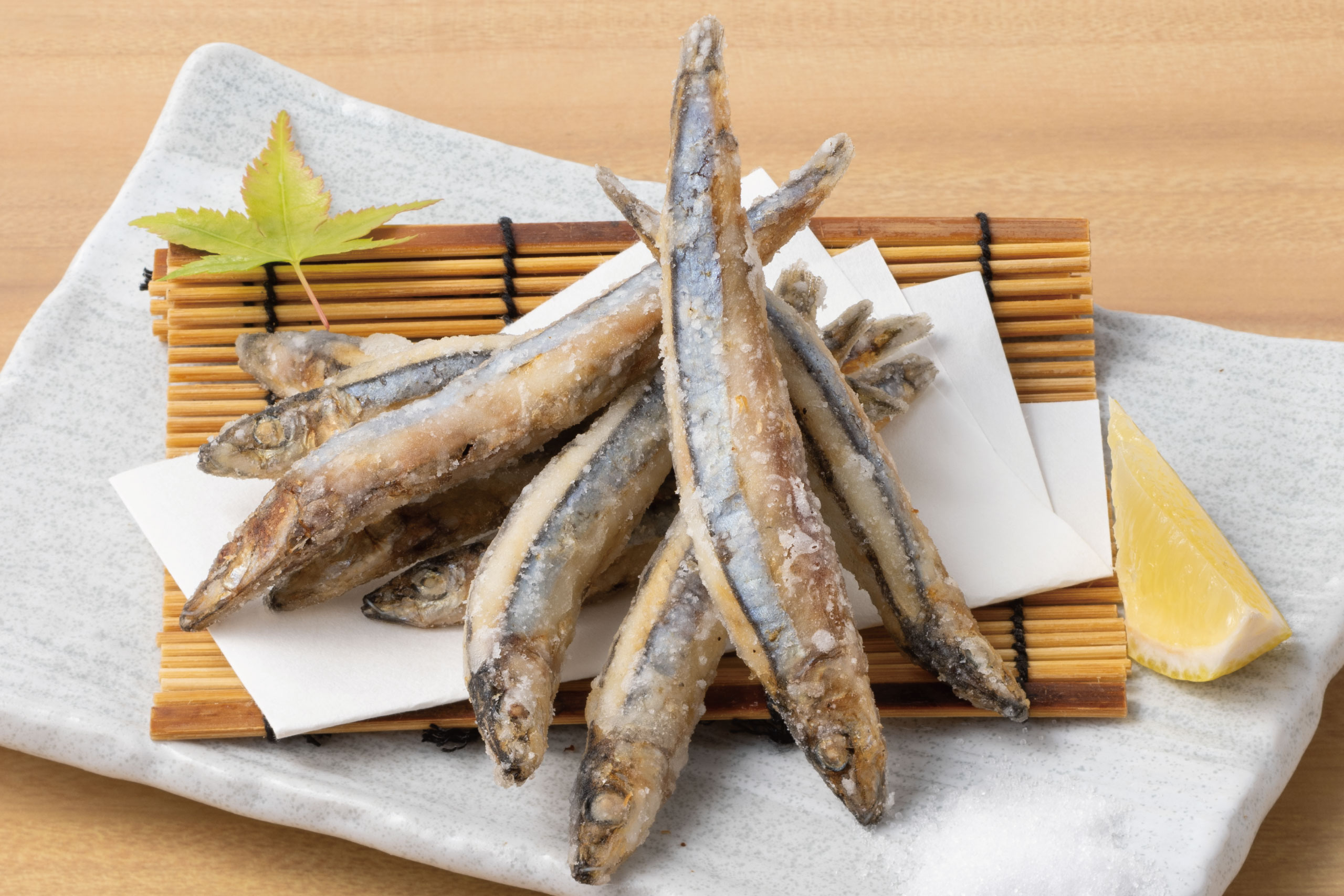 庄や旬メニュー　2026年6月　海鮮　揚物　きびなご唐揚げ　庄や　㈱かんなん丸