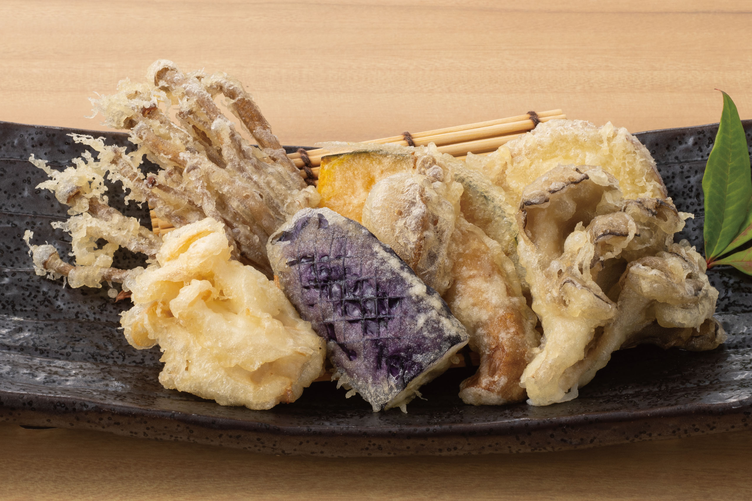 庄や旬メニュー　2026年10月　　秋野菜の天布羅盛り　庄や　㈱かんなん丸